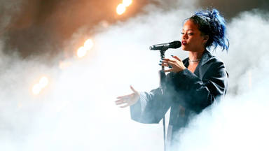 El camino musical de Rihanna hasta convertirse en la voz femenina mundial con más dinero en el banco