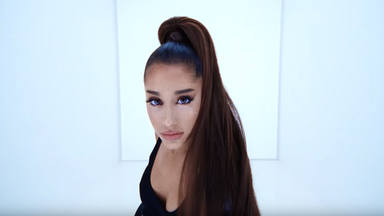 Ariana Grande celebra su portada de revista lanzando videoclip de "in my head"