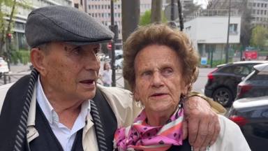 Un abuelo cumple su sueño de llevar a su mujer a París y se hace viral