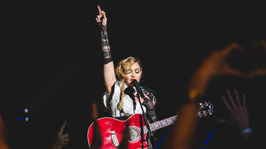 Madonna actuando en Berlín en su gira mundial "Rebel Heart" en el año 2015