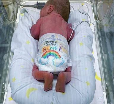 El primer bebé italinao que nace en plena pandemia