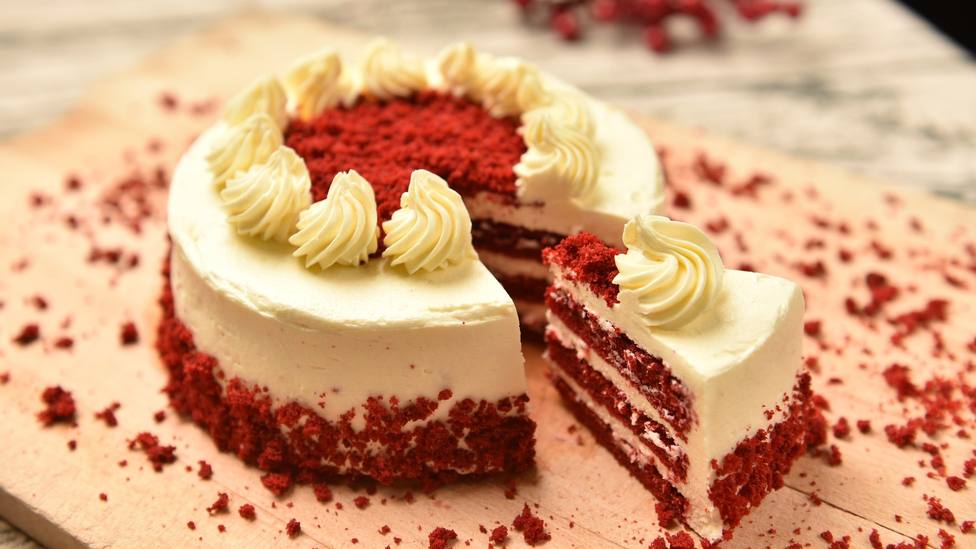 Como hacer la tarta Red Velvet sin colorante  Tartas, Receta de torta,  Torta de remolacha