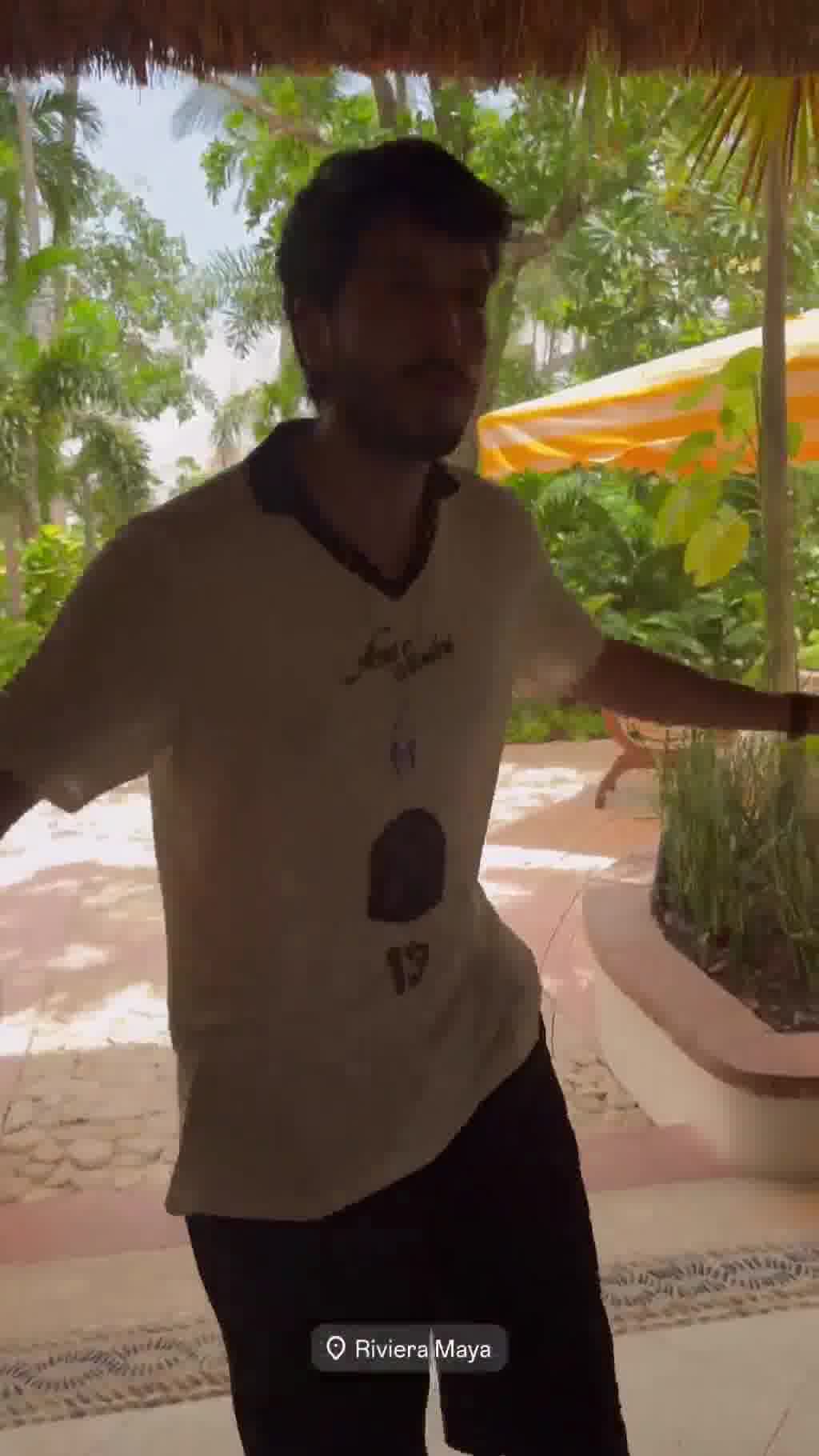 Sebastián Yatra se somete una nueva forma de purificarse en la Riviera Maya: “Estoy ‘clean’”