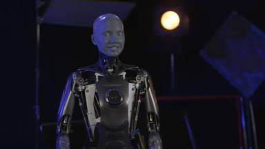 Así saludan "las máquinas" al nuevo álbum de David Bisbal, 'Me Siento Vivo': "No te preocupes"