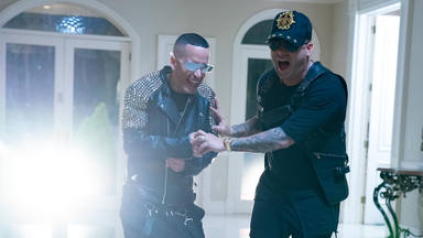 Wisin & Yandel presentan el videoclip del tema 'No Se Olvida' sobre un triángulo amoroso con final incierto