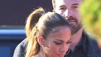 Jennifer Lopez y Ben Affleck pasean su amor