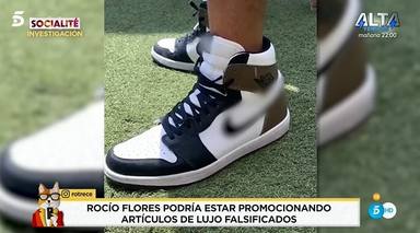 Rocío Flores con las zapatillas que le podrían costar una pena de cárcel por estafa