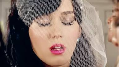 Se cumplen 13 años del electrizante 'Hot N Cold' de Katy Perry: fresco y refrescante como en su estreno