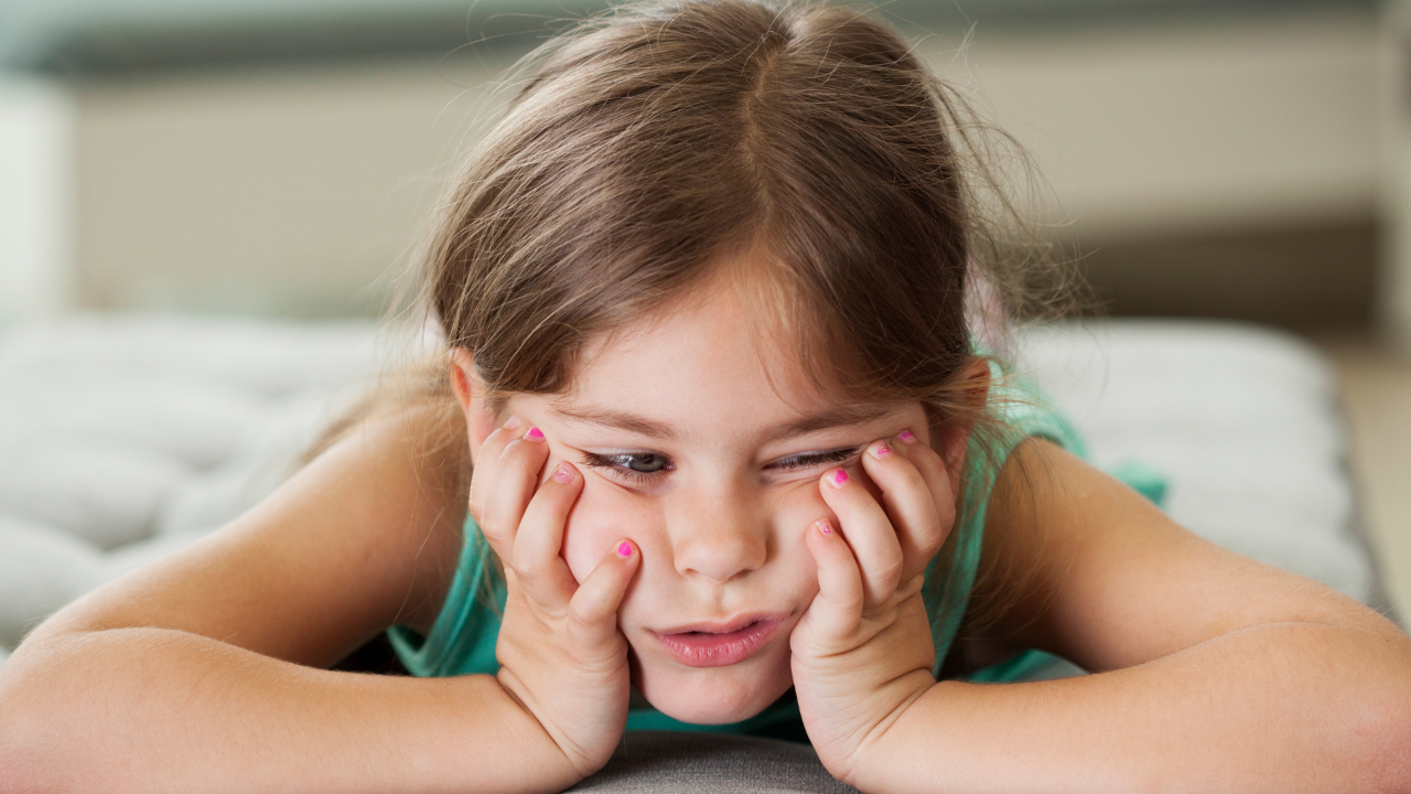 Los niños y Jimeno y el aburrimiento en verano: "Mis padres solo duermen siesta... es que toman cerveza"